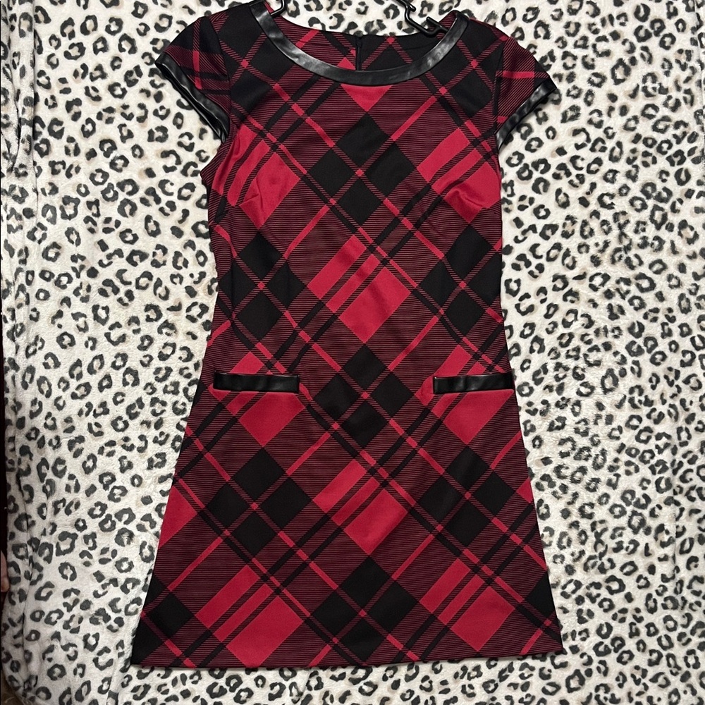R&K Originals Plaid Red and Black Mini Dress